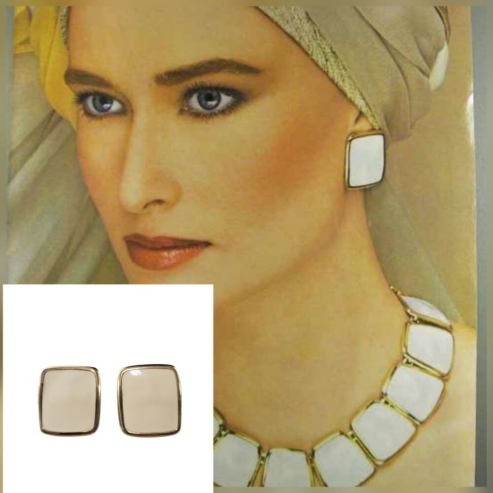 Monet Contempora Earrings Ivory Gold Rectangular Clip On Ad Piece VTG 1970s